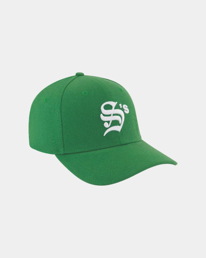 Green cap with a white logo on a grey background