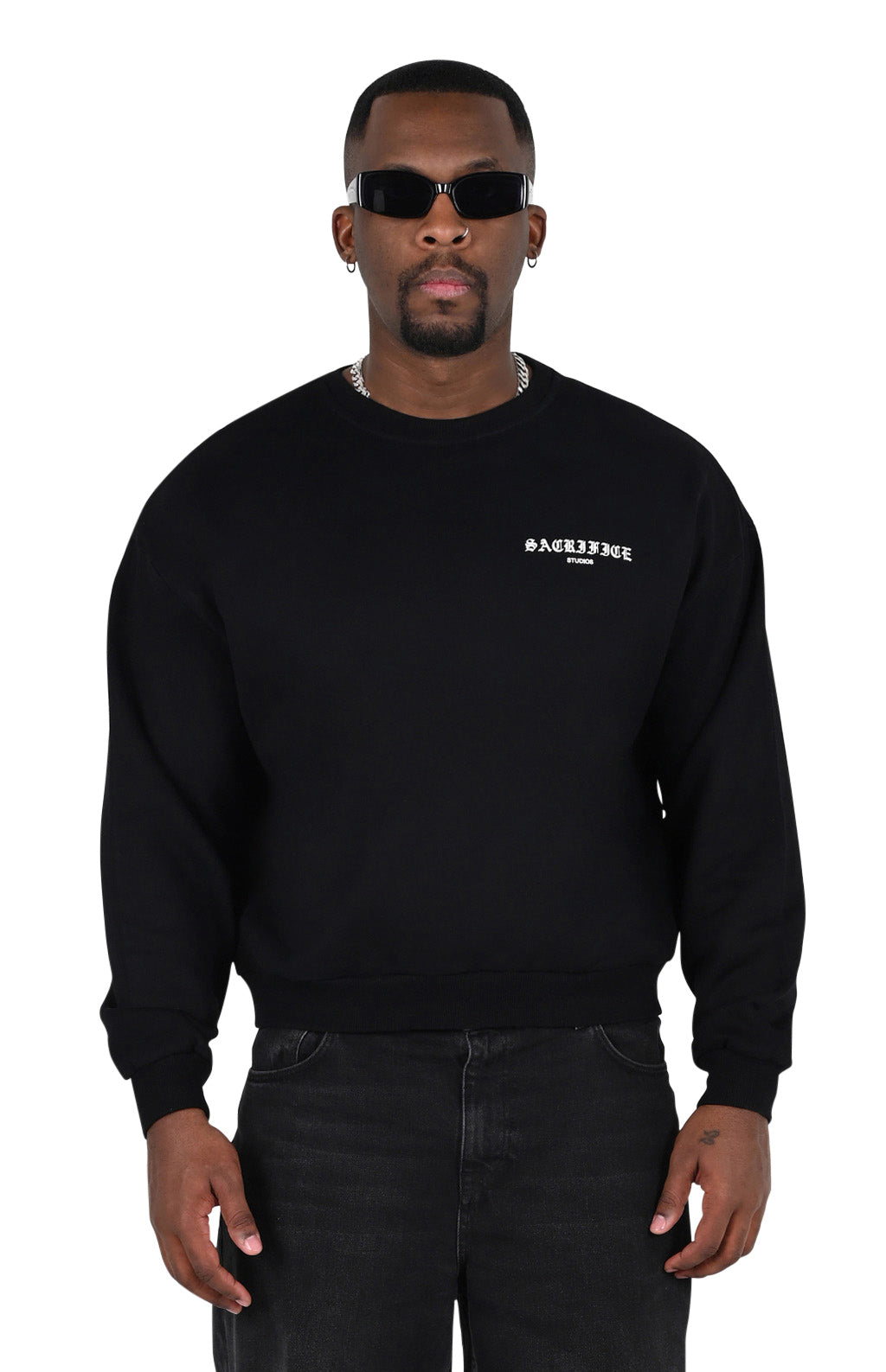 Premium Streetwear Heavy-weight Sweatshirt. Expertly crafted in Portugal. Located in Dubai.