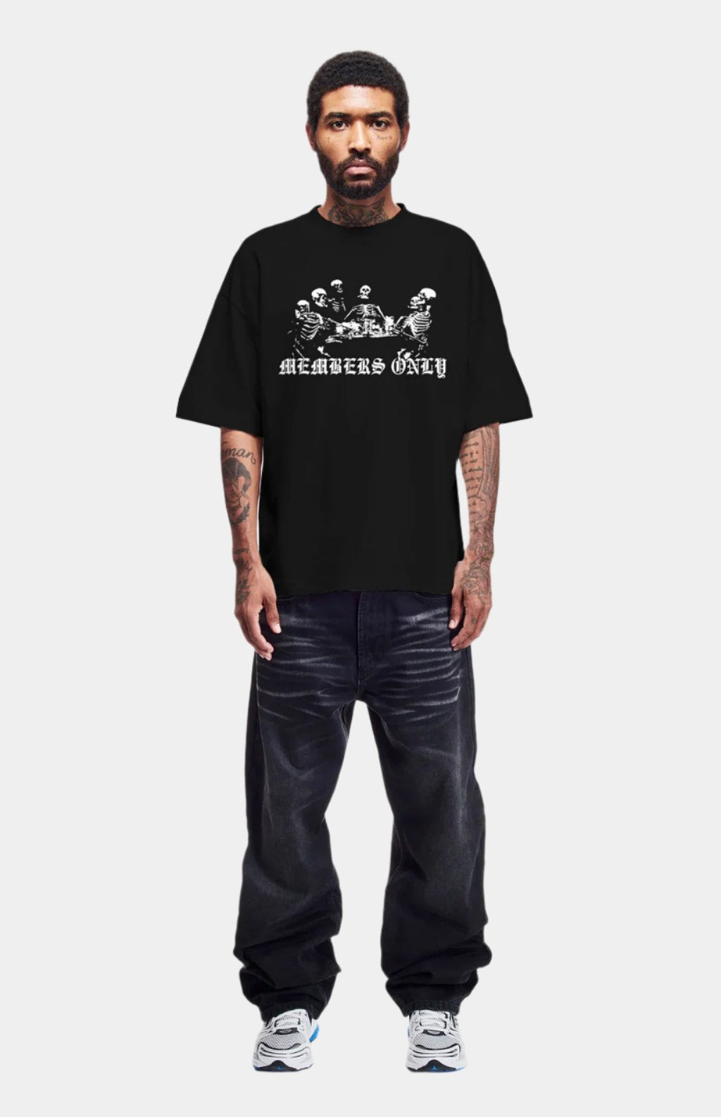 Premium Streetwear Heavy-weight T-Shirt. Expertly crafted in Portugal. Located in Dubai.