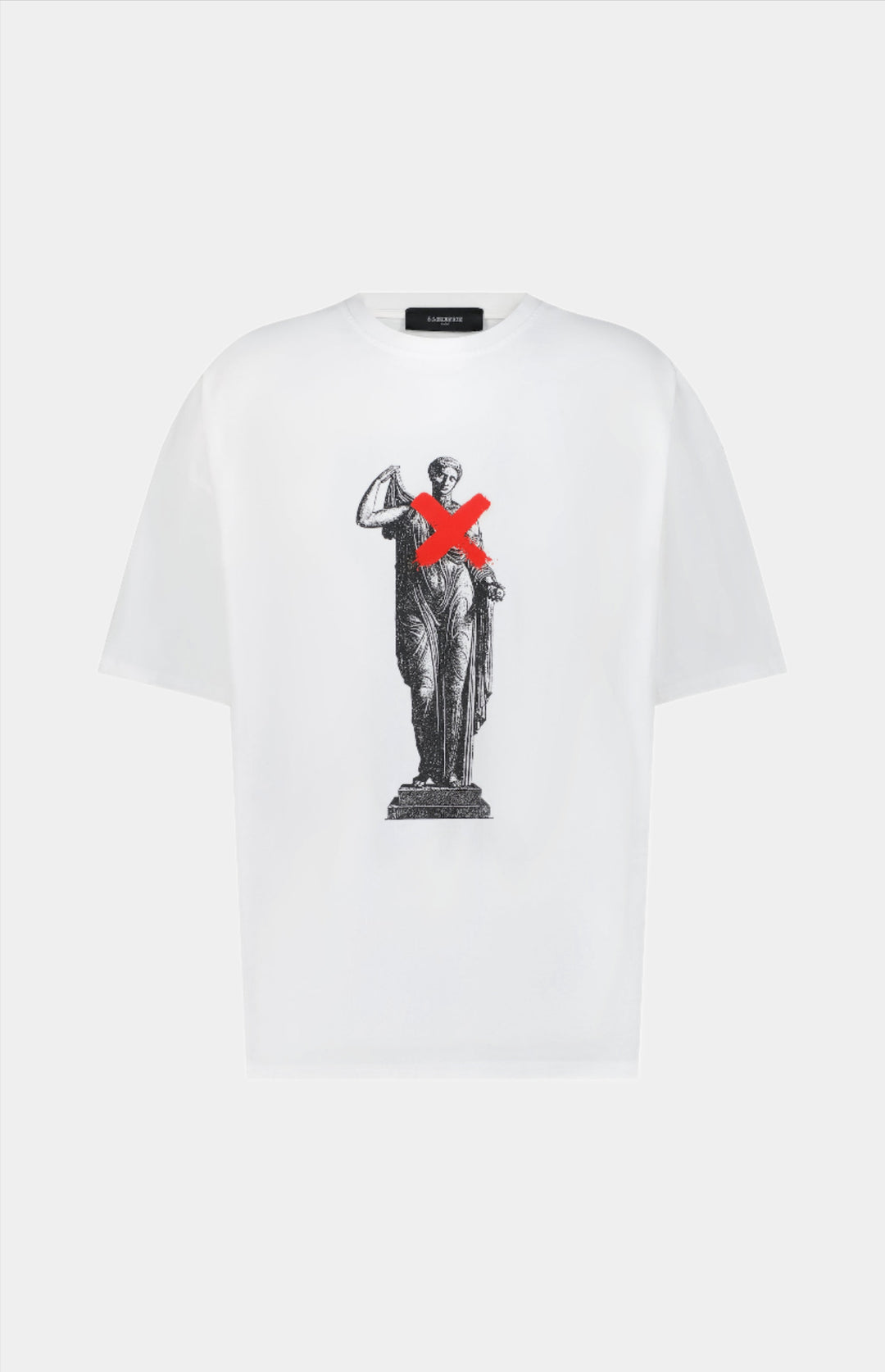 Premium Streetwear Heavy-weight T-Shirt. Expertly crafted in Portugal. Located in Dubai.