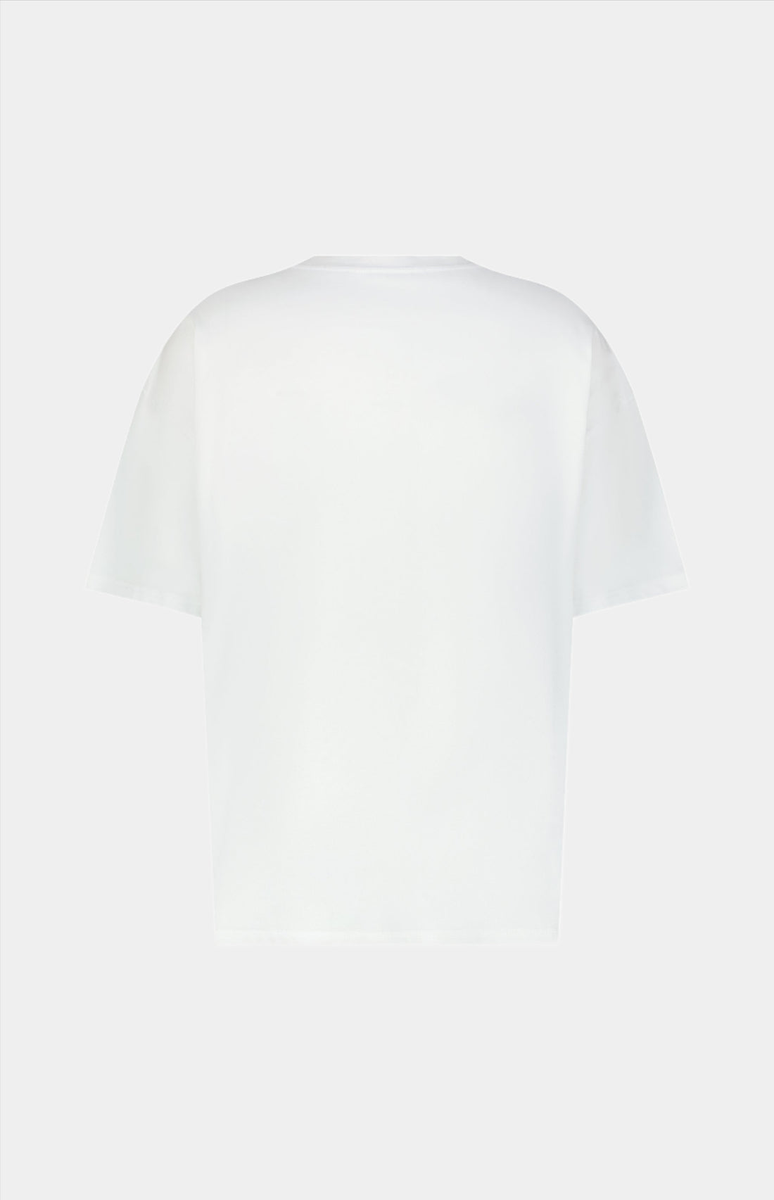 Premium Streetwear Heavy-weight T-Shirt. Expertly crafted in Portugal. Located in Dubai.